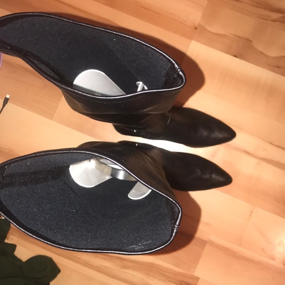 Donald J Pliner Dayle leather thigh-high - Picture 7 of 7